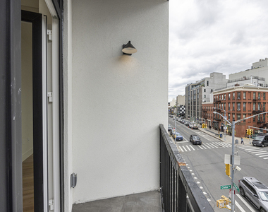899 Fulton St 11238 - Photo Thumbnail 14