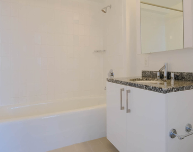 111 Lawrence Street - Photo Thumbnail 40