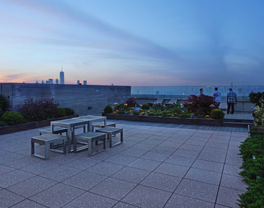 111 Lawrence Street - Photo Thumbnail 26