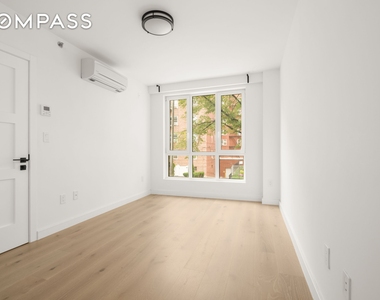 Avenue H - Photo Thumbnail 9