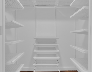 100 W 58th St - Photo Thumbnail 12
