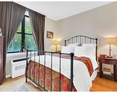 504 W 136th St - Photo Thumbnail 3