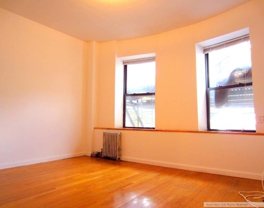 176 Second  avenue  ny - Photo Thumbnail 4