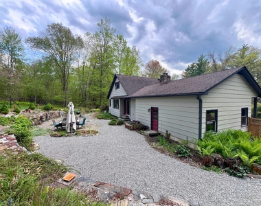 64 Belden Road - Photo Thumbnail 15
