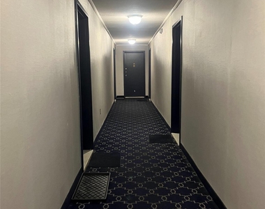666 Pelham Road - Photo Thumbnail 20