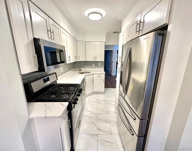 8577 66th Avenue - Photo Thumbnail 6