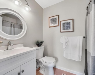 2 Goldsmith Court - Photo Thumbnail 18