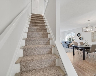 2 Goldsmith Court - Photo Thumbnail 11