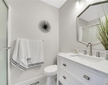 2 Goldsmith Court - Photo Thumbnail 15