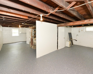 7 Pioneer Avenue - Photo Thumbnail 26
