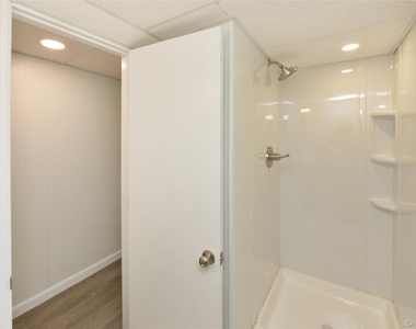 7 Pioneer Avenue - Photo Thumbnail 25