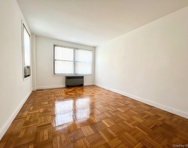 98-50 63 Drive - Photo Thumbnail 1