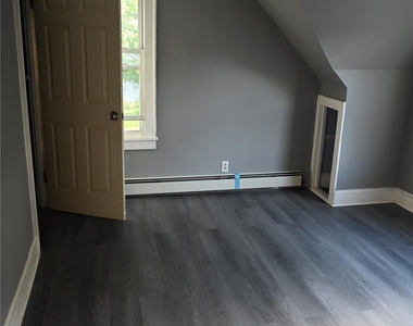 1040 Dutchess Turnpike - Photo Thumbnail 13