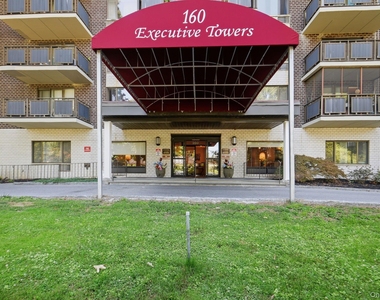 160 Academy Street - Photo Thumbnail 19