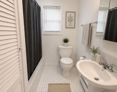 45 Hampton Road - Photo Thumbnail 3