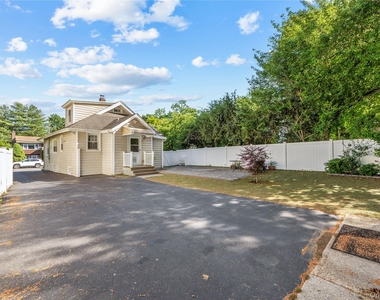 15 Pershing Avenue - Photo Thumbnail 31
