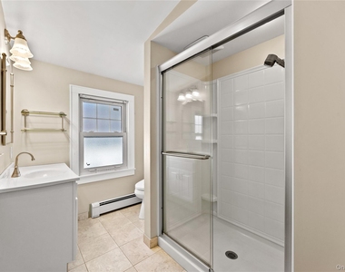15 Pershing Avenue - Photo Thumbnail 20