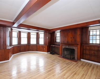 16 John Street - Photo Thumbnail 1