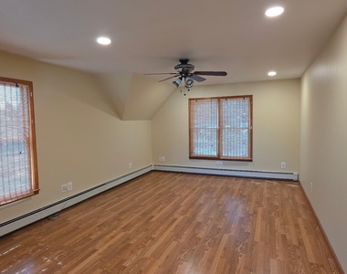 26 Bokel Avenue - Photo Thumbnail 3