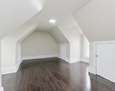 120 Maple Avenue - Photo Thumbnail 15