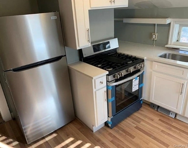 331 Angola Road - Photo Thumbnail 3