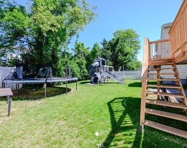 506 Cedarwood Drive - Photo Thumbnail 19