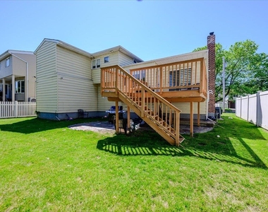 506 Cedarwood Drive - Photo Thumbnail 20