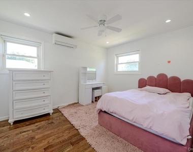 506 Cedarwood Drive - Photo Thumbnail 15