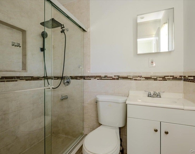 506 Cedarwood Drive - Photo Thumbnail 14