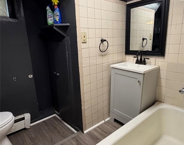 11 Bonnell Place - Photo Thumbnail 13