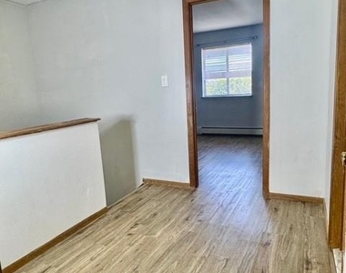 39 Cedar Court - Photo Thumbnail 17