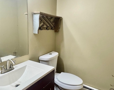 39 Cedar Court - Photo Thumbnail 10