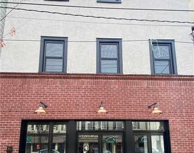 86 Main Street - Photo Thumbnail 1