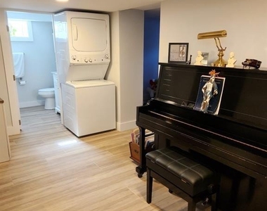 134 Ralph Avenue - Photo Thumbnail 14