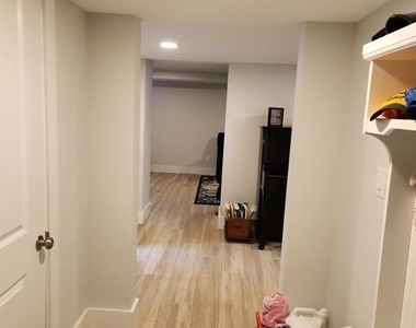 134 Ralph Avenue - Photo Thumbnail 15