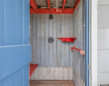335 Centre Island Road - Photo Thumbnail 18