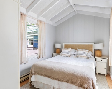 335 Centre Island Road - Photo Thumbnail 14