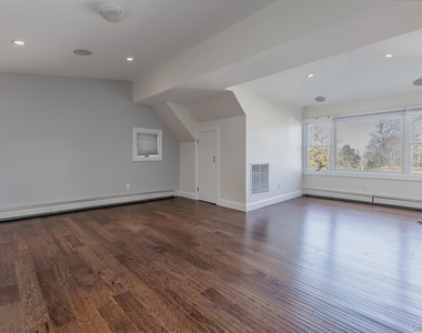 29 Aspen Road - Photo Thumbnail 11