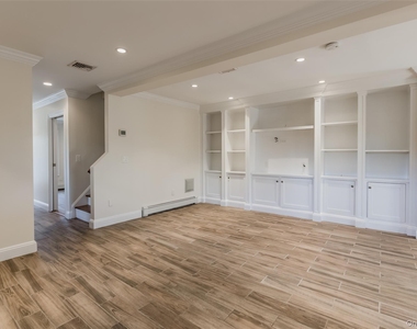 29 Aspen Road - Photo Thumbnail 4