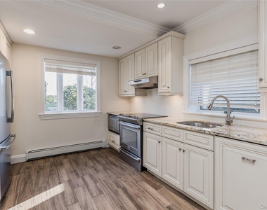 29 Aspen Road - Photo Thumbnail 5