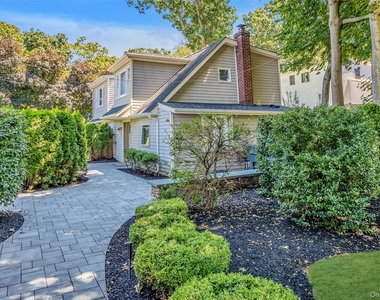 29 Aspen Road - Photo Thumbnail 2
