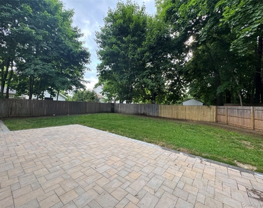26 Fox Lane - Photo Thumbnail 31