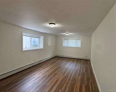 26 Fox Lane - Photo Thumbnail 11