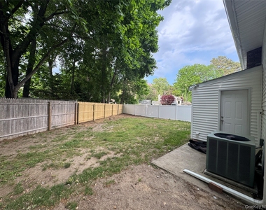26 Fox Lane - Photo Thumbnail 28