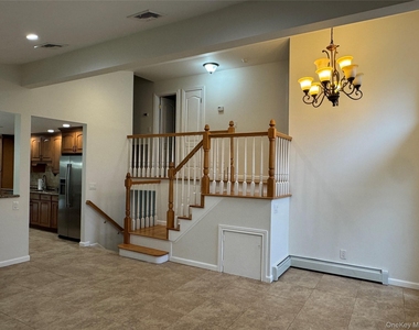 26 Fox Lane - Photo Thumbnail 2