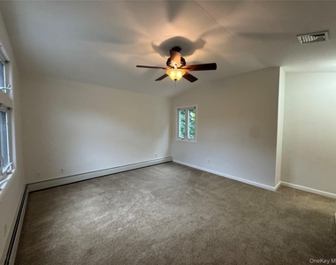 26 Fox Lane - Photo Thumbnail 23