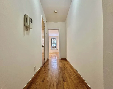 146 West 79th Street - Photo Thumbnail 1