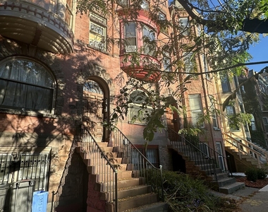 39 S Lake Avenue - Photo Thumbnail 1