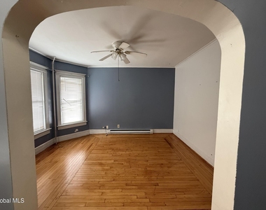 45 Lincoln Avenue - Photo Thumbnail 7