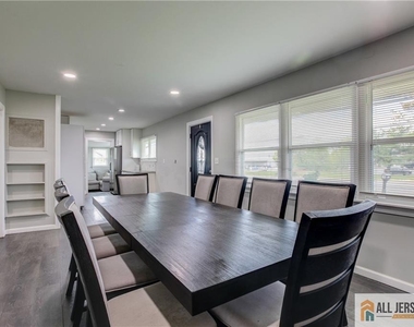 509 New Durham Road - Photo Thumbnail 5